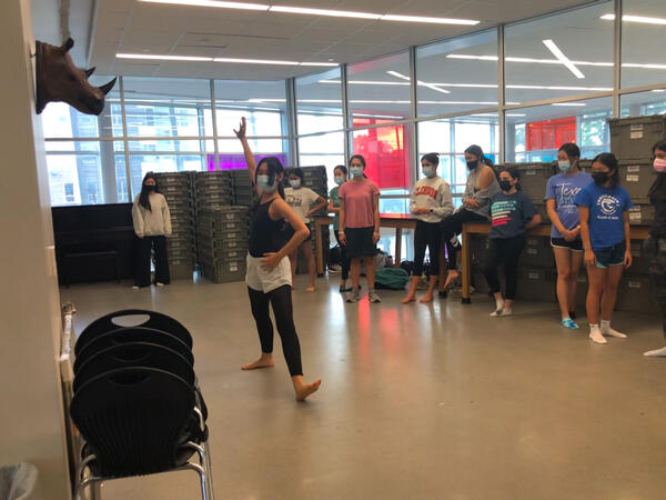 Lindsay Huynh demonstrating a portion of her choreography. (October 2021)