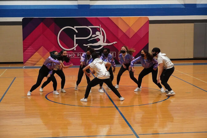 The Medium Ensemble performing Small Group Hip Hop at the CPD South Houston Showcase. (February 2022)